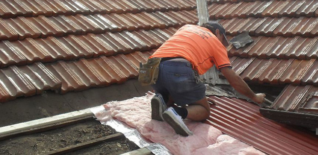 Leaky Roof Repairs And Gutter Repairs Sydney Licensed Metalterracotta